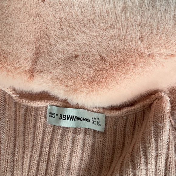 Pink collar sweater - Picture 3 of 6